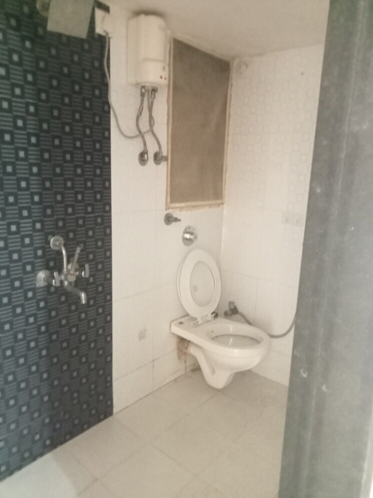 Bathroom, aurigae-residency 1 Bedroom 457 Sq.Ft. Apartment In Kandivali East Mumbai 9705789