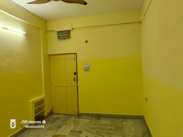 Master Bedroom in 2 BHK Builder Floor at Begumpet – for Rent