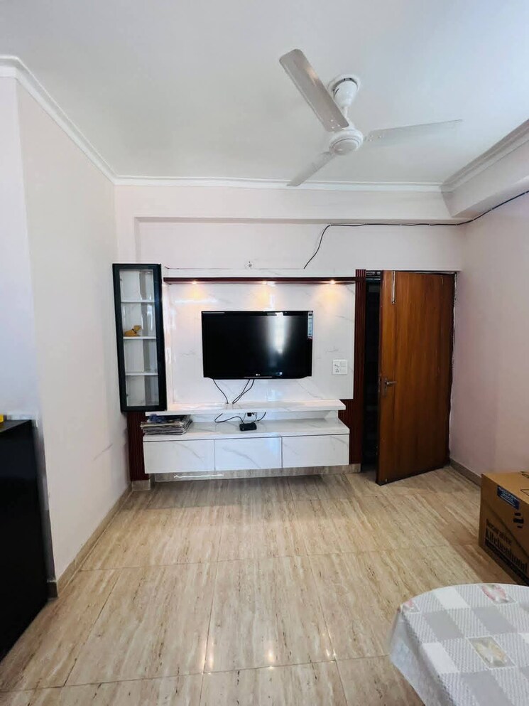 Bedroom, gaur-city-2-14th-avenue 2 Bedroom 985 Sq.Ft. Apartment In Sector 16c Greater Noida Greater Noida 9705840