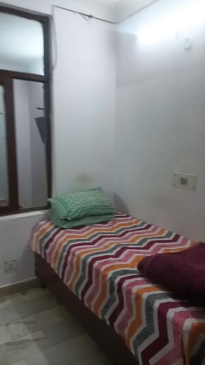 Bedroom in 1 BHK Builder Floor at Lajpat Nagar ii – for Rent