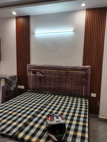 Balcony in 1 RK Builder Floor at Green Wood City, Sector 45 – for Rent