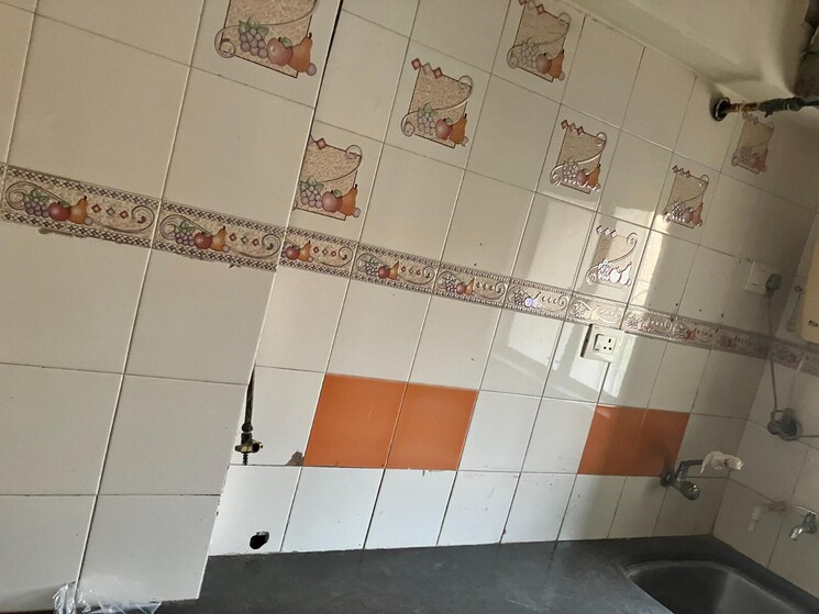 Bathroom, andheri west 2 Bedroom 670 Sq.Ft. Apartment In Andheri West Mumbai 9705843