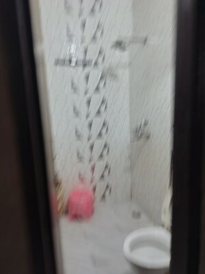 Bedroom in 1 BHK Builder Floor at Huda Market, Sector 31 – for Rent