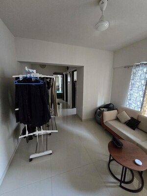 2 BHK Apartment For Rent in Dn Nagar