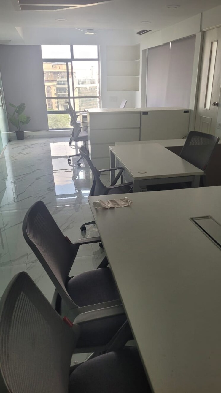 Team Area, gold-craig Commercial Office Space 1545 Sq.Ft. In Mg Road Bangalore 9705859