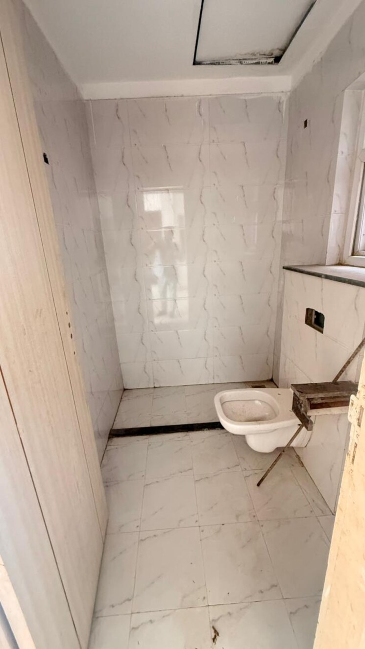 Bathroom, bptp-astaire-garden-monet-floors 3 Bedroom 2512 Sq.Ft. Builder Floor In Sector 70a Gurgaon 9705868