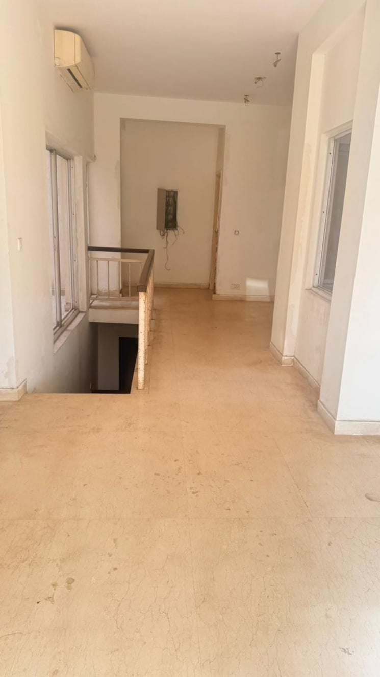 Room, bptp-astaire-garden-monet-floors 3 Bedroom 2512 Sq.Ft. Builder Floor In Sector 70a Gurgaon 9705868