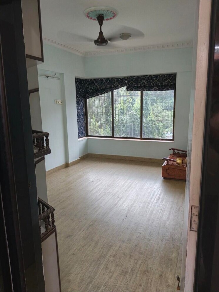 Room, parijat-chs-azad-nagar 2 Bedroom 789 Sq.Ft. Apartment In Andheri West Mumbai 9705872
