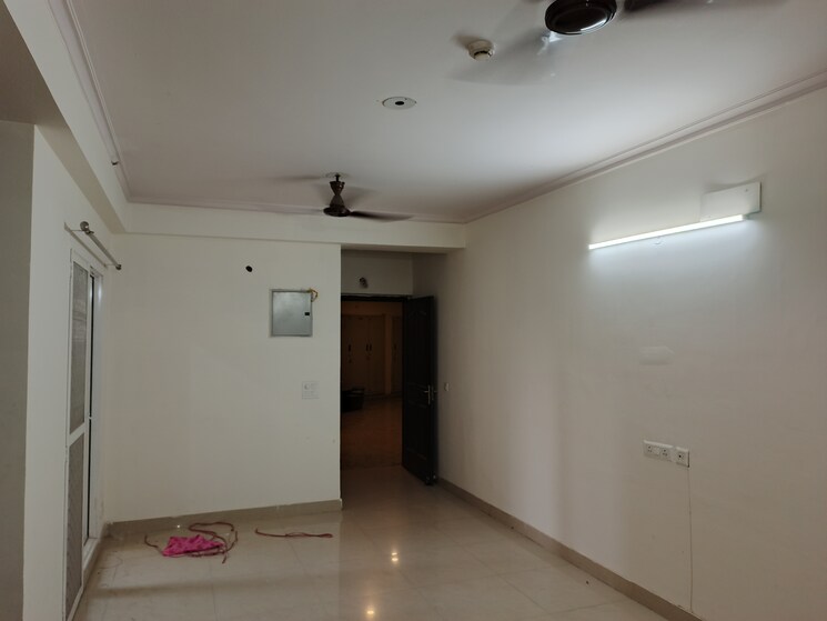 Room, jm-florence 3 Bedroom 1390 Sq.Ft. Apartment In Tech Zone 4 Greater Noida Greater Noida 9705876