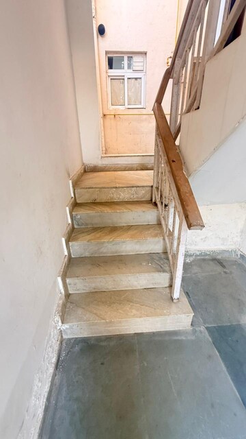 Staircase in 3 BHK Builder Floor at Bptp Astaire GardeN-Monet Floors, Sector 70a – for Sale