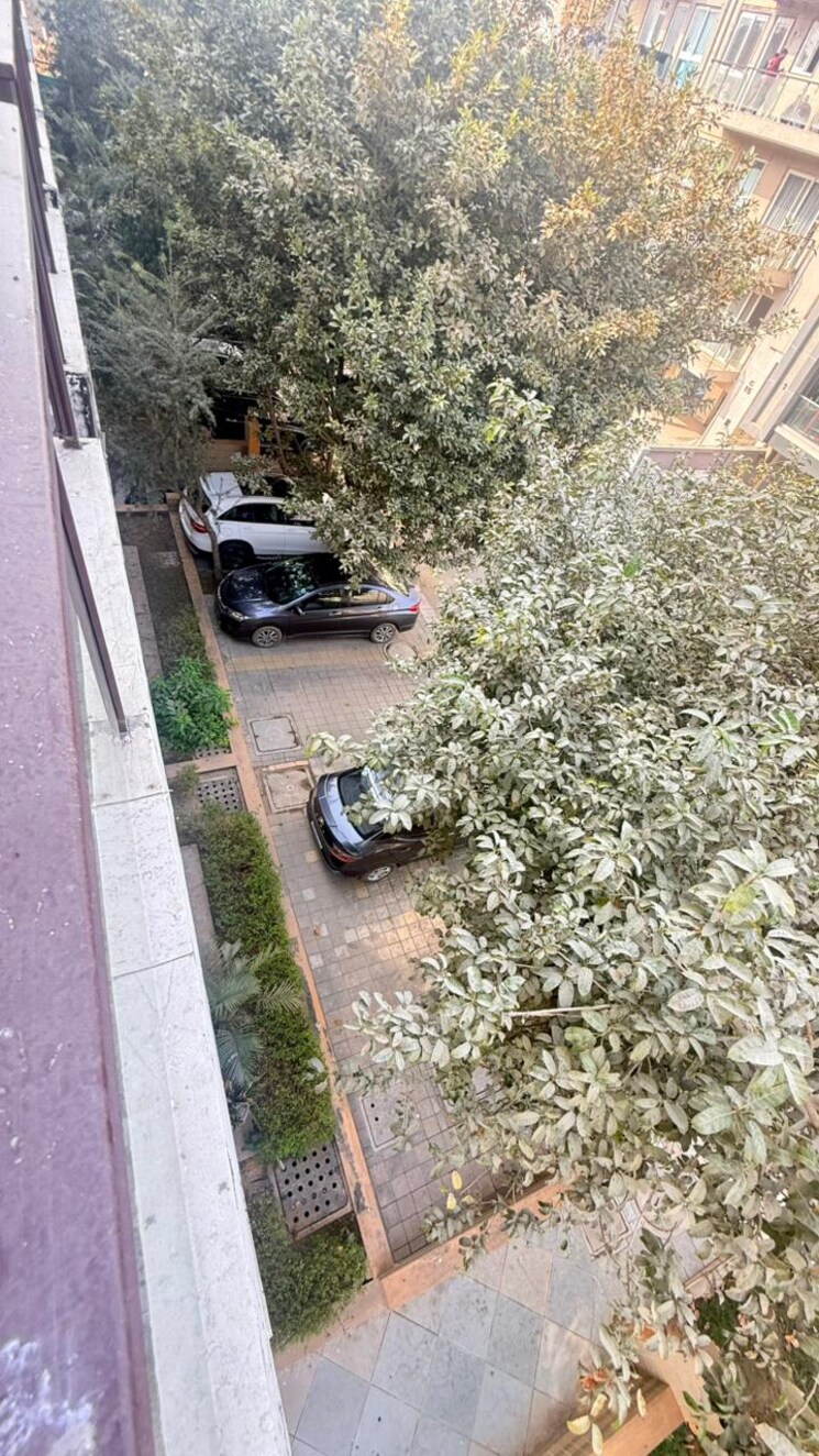  Parking, bptp-astaire-garden-monet-floors 3 Bedroom 1428 Sq.Ft. Builder Floor In Sector 70a Gurgaon 9705881