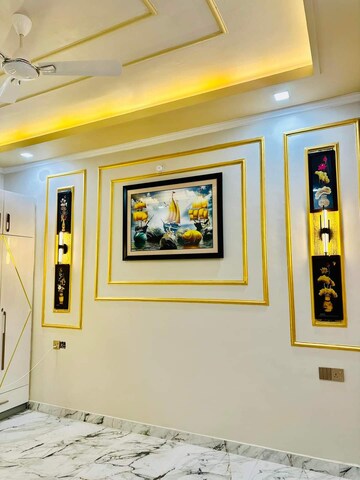 Building Lobby in 3 BHK Independent House at Gomti Nagar – for Sale