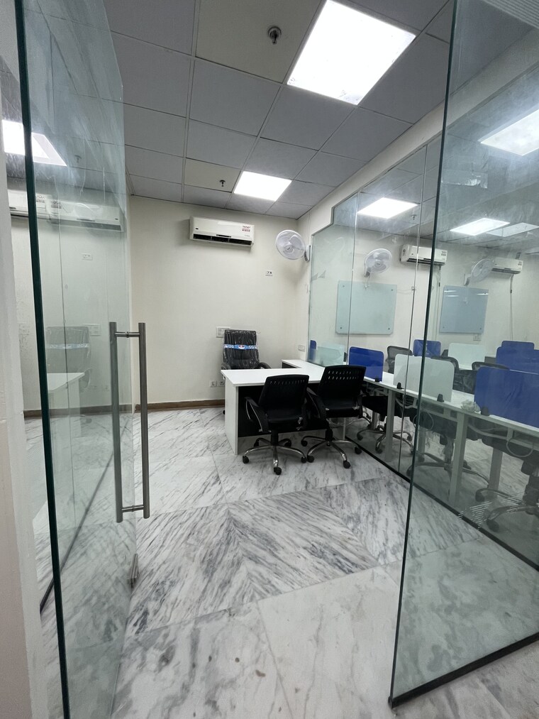 Team Area, sector 2 Commercial Office Space 3000 Sq.Ft. In Sector 2 Noida 9705897