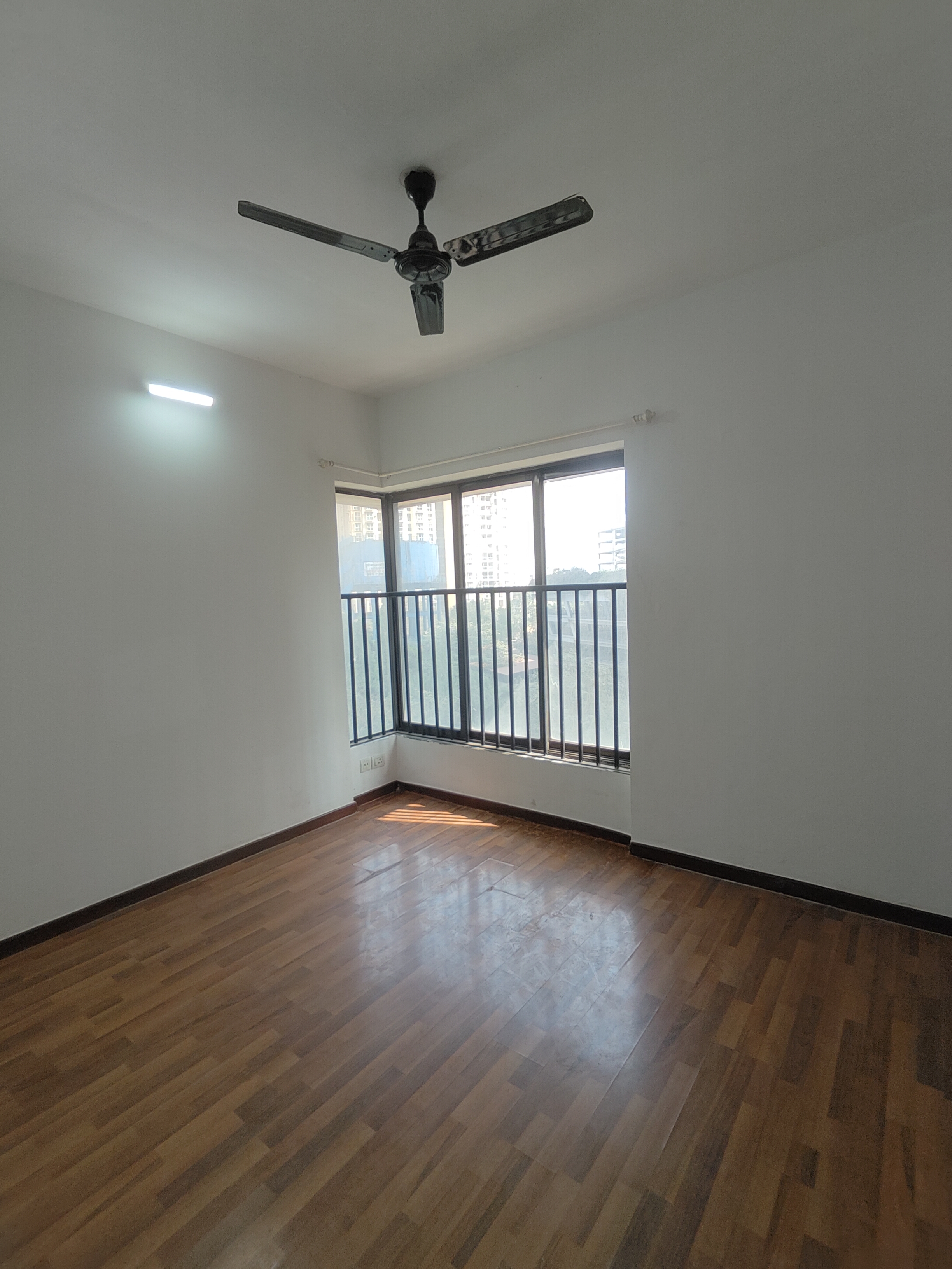 1 BHK + Extra Room 450 Sq.Ft. Apartment in Lodha Casa Ultima