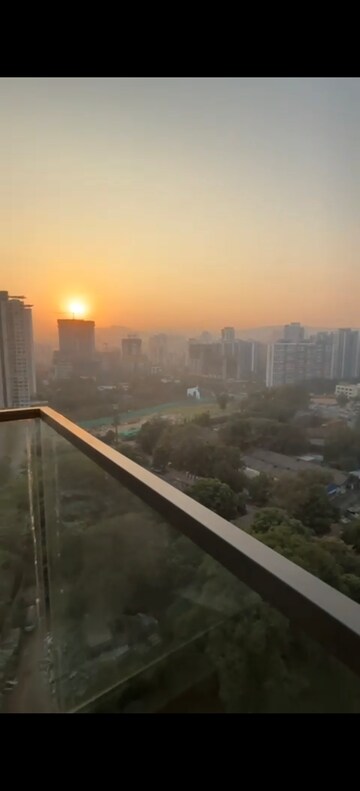 Swimming Pool in 3 BHK Apartment at Kalpataru Immensa H, Kolshet Road – for Sale