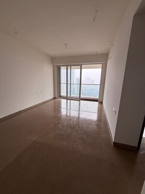 Room in 2 BHK Apartment at Indiabulls One Indiabulls, Pokhran Road No Two – for Sale