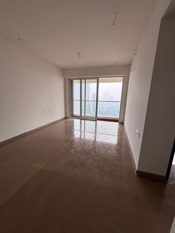 Room in 2 BHK Apartment at Indiabulls One Indiabulls, Pokhran Road No Two – for Sale