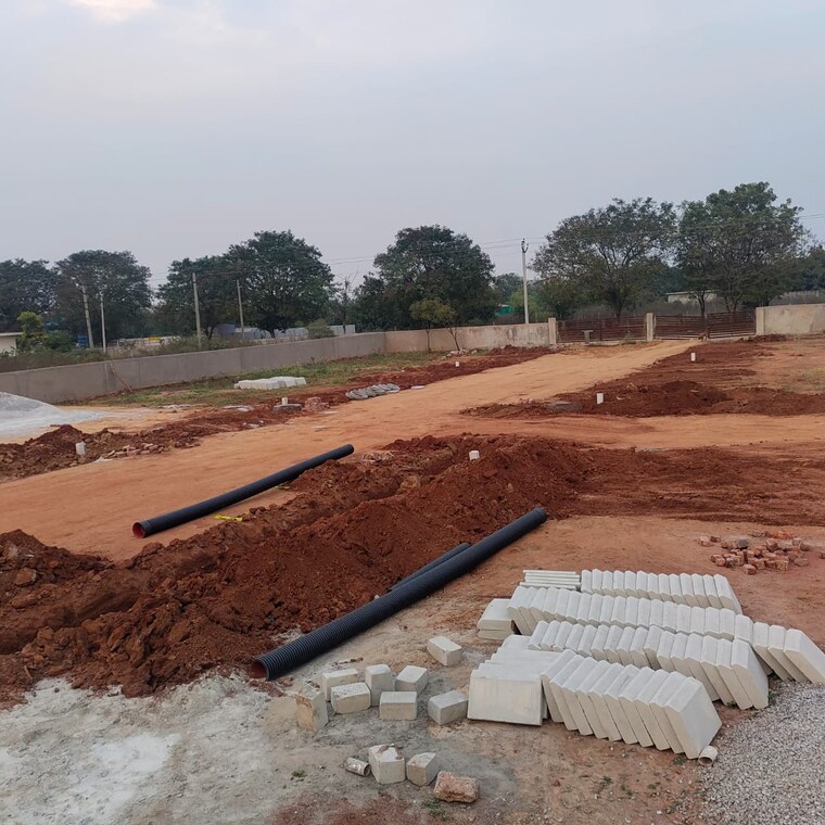 undefined, jayshree-estate  150 Sq.Yd. Plot In Isnapur Hyderabad 9705919