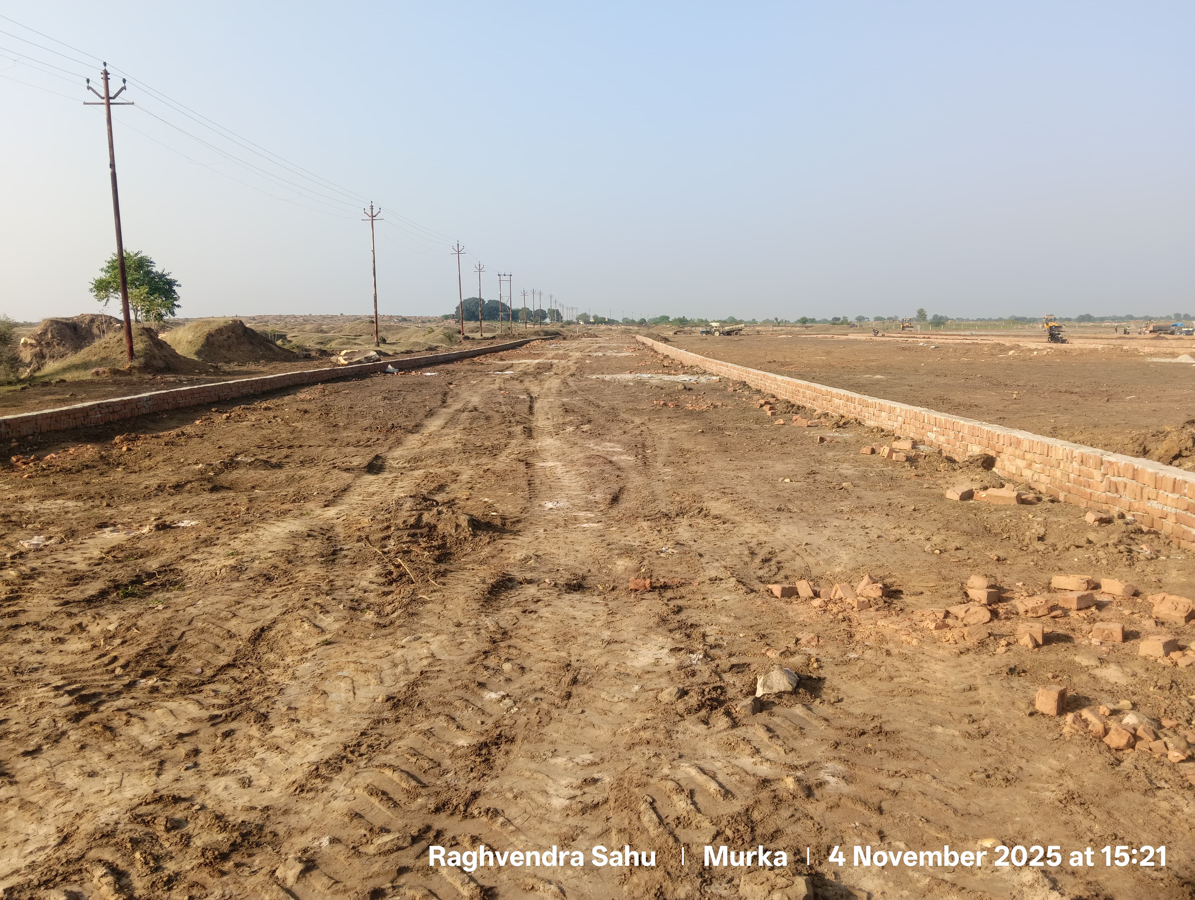 Plot For Sale in Jhusi