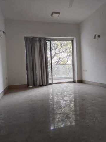 Room in 2 BHK Apartment at Aurora Tower, Camp – for Rent