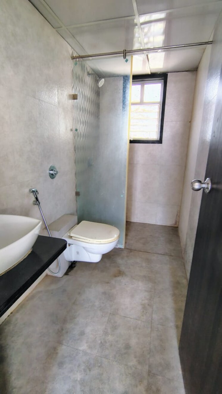 Bathroom, jhamtani-ace-almighty-phase-i 2 Bedroom 760 Sq.Ft. Apartment In Wakad Pune 9705978