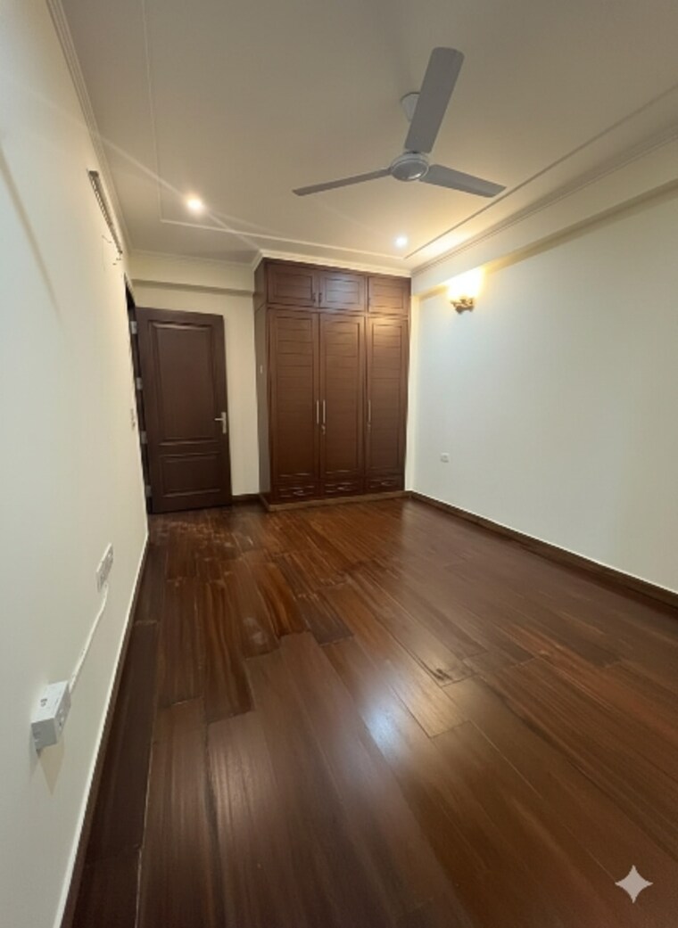 Master Bedroom, kalkaji 3 Bedroom 2100 Sq.Ft. Builder Floor In Kalkaji Delhi 9705992