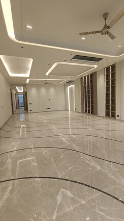 4 BHK + Pooja Room,Servant Room,Study Room Builder Floor For Sale in Greater Kailash 1 