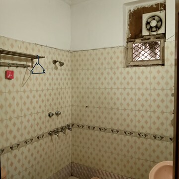 Master Plan in 1 BHK Independent House at Sector 4 – for Rent