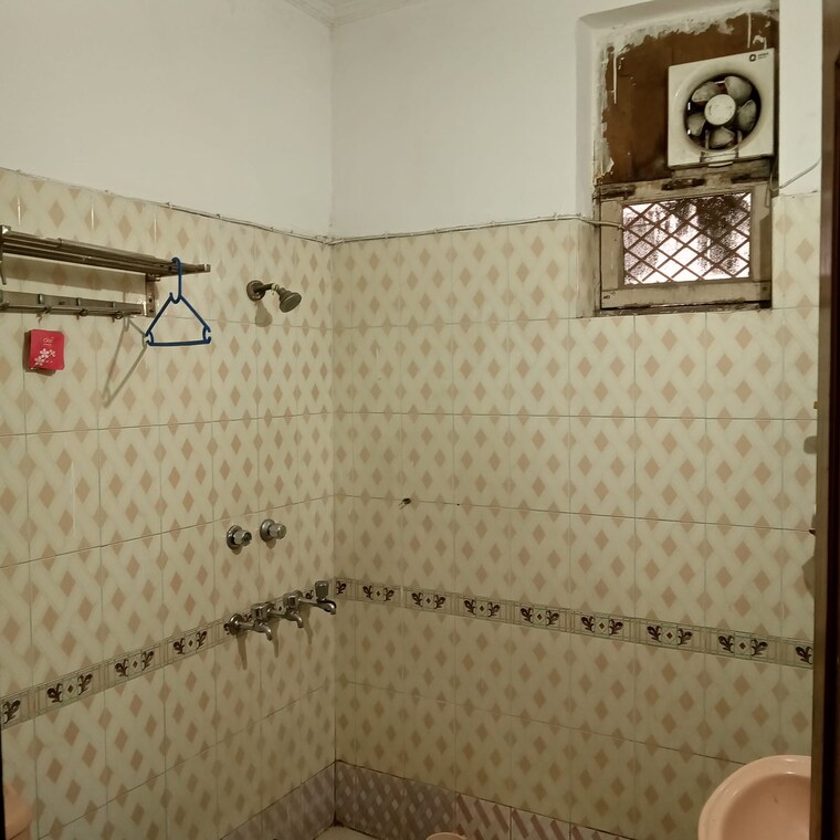 Master Plan, sector 4 1 Bedroom 985 Sq.Ft. Independent House In Sector 4 Gurgaon 9706019