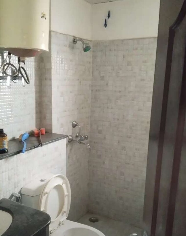 Master Bedroom, omaxe-r2 3 Bedroom 2000 Sq.Ft. Apartment In Gomti Nagar Lucknow 9706027