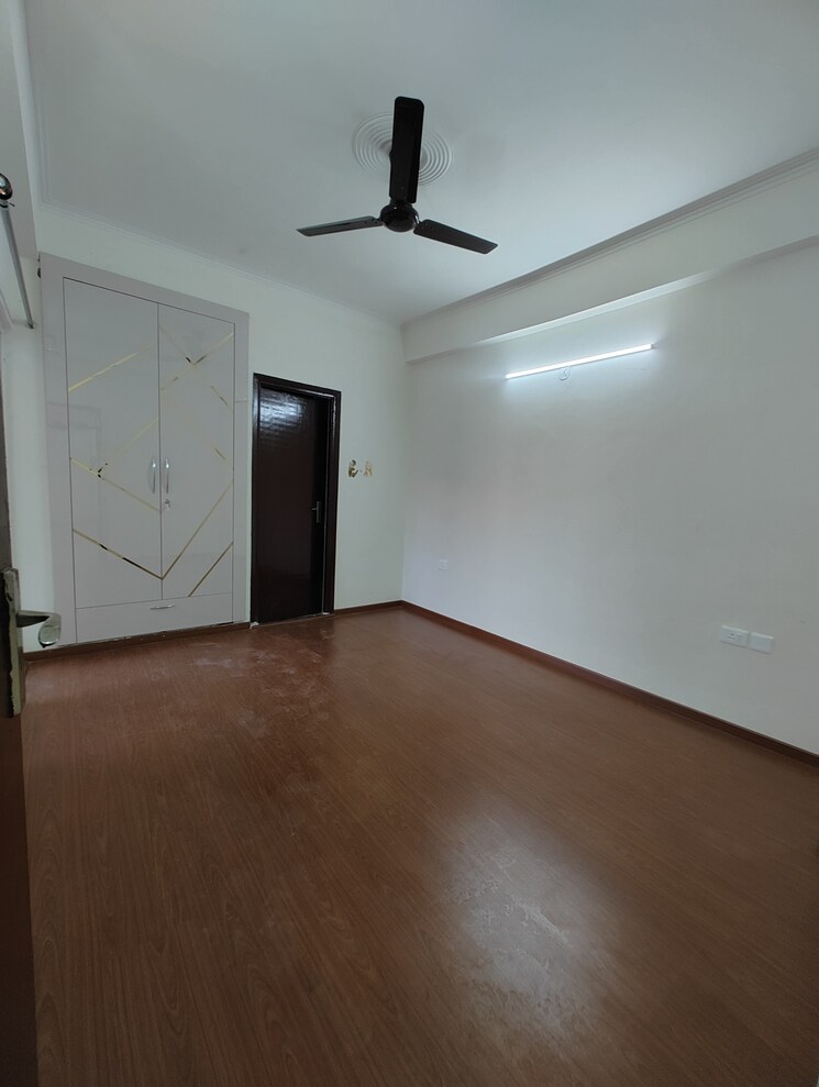 Master Bedroom, amrapali-tropical-garden 2.5 Bedroom 1080 Sq.Ft. Apartment In Tech Zone 4 Greater Noida Greater Noida 9706029