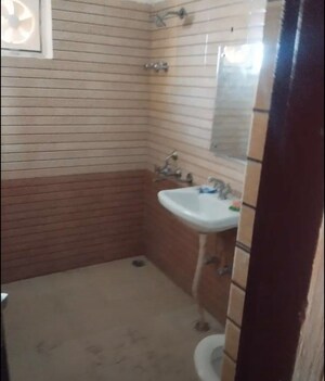Bathroom in 3 BHK Apartment at Parijaat Residency, Faizabad Road – for Rent