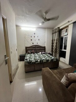 2 BHK Apartment For Sale in Gaur City 1st Avenue