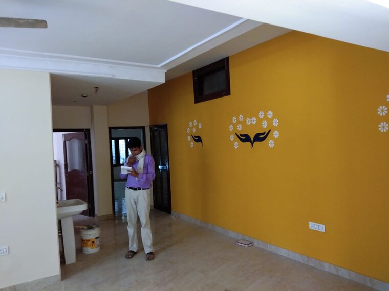 Room, sector 4 2 Bedroom 1625 Sq.Ft. Independent House In Sector 4 Gurgaon 9706049