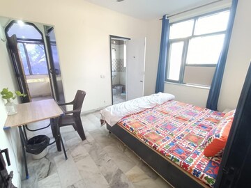 1 RK Apartment For Rent in Lajpat Nagar I