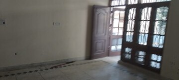 Room in 2 BHK Independent House at Sector 4 – for Rent