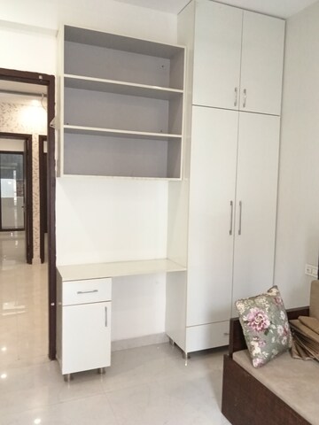 Room in 4 BHK Builder Floor at Pir Machalla – for Sale