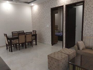 Room in 4 BHK Builder Floor at Pir Machalla – for Sale