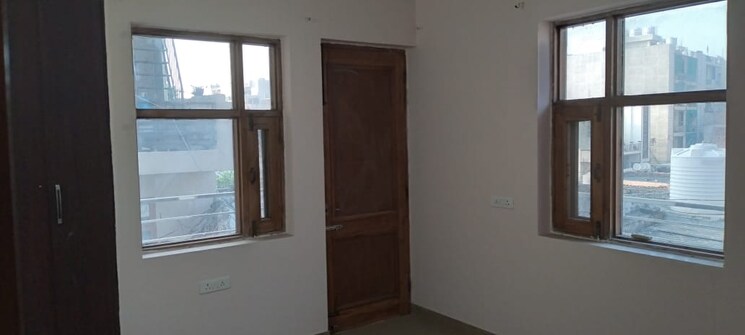 Room, sector 4 2 Bedroom 1266 Sq.Ft. Independent House In Sector 4 Gurgaon 9706068