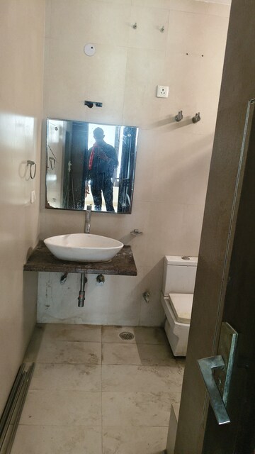 Bathroom in 2.5 BHK Builder Floor at Palam Vihar – for Rent