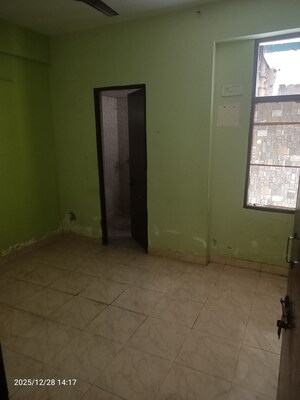 Room in 2 BHK Apartment at Adore Happy Homes, Sector 86 – for Sale