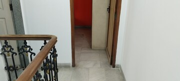 Room in 3 BHK Apartment at Rashmi Complex Teen Hath Naka, Dharamveer Nagar – for Rent