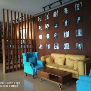 2 BHK Apartment For Rent in Kanakia Hollywood, Yari Road