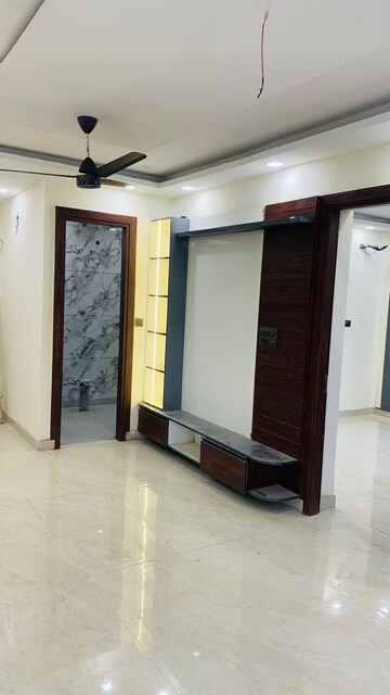 Building Lobby in 2 BHK Builder Floor at Ashoka Enclave – for Rent