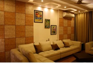 Living Room in 3 BHK Builder Floor at Eros Rosewood City, Sector 49 – for Rent