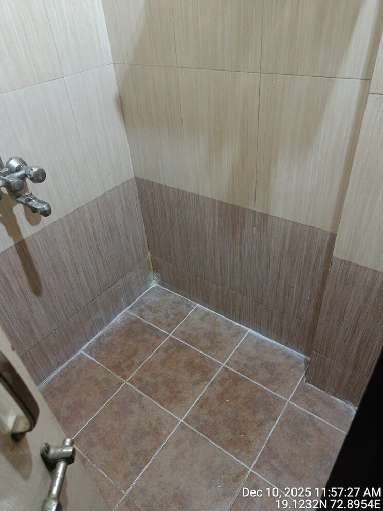 Bathroom, sapphire-lakeside 1 Bedroom 476 Sq.Ft. Apartment In Powai Mumbai 9706276