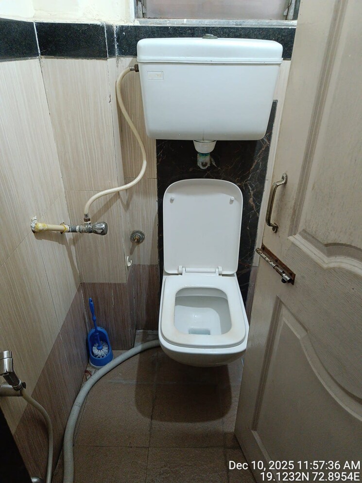 Bathroom, sapphire-lakeside 1 Bedroom 476 Sq.Ft. Apartment In Powai Mumbai 9706276