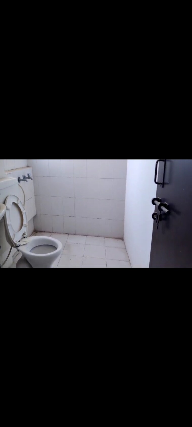 Bathroom, mvn-the-athens 2 Bedroom 445 Sq.Ft. Apartment In Sohna Sector 5 Gurgaon 9706380