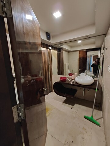 Master Bedroom in 4 BHK Apartment at Prestige Marrakesh, Ashok Nagar – for Rent