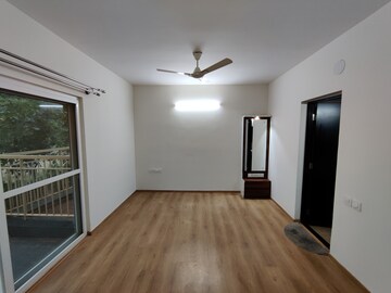 Room in 3 BHK Apartment at Brigade Lakefront, Whitefield – for Rent